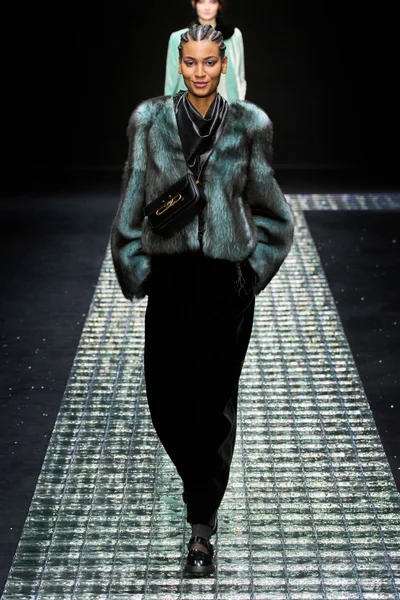 Look 39